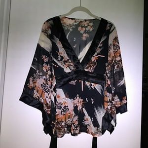 Gorgeous kimono blouse Forever 21 XS